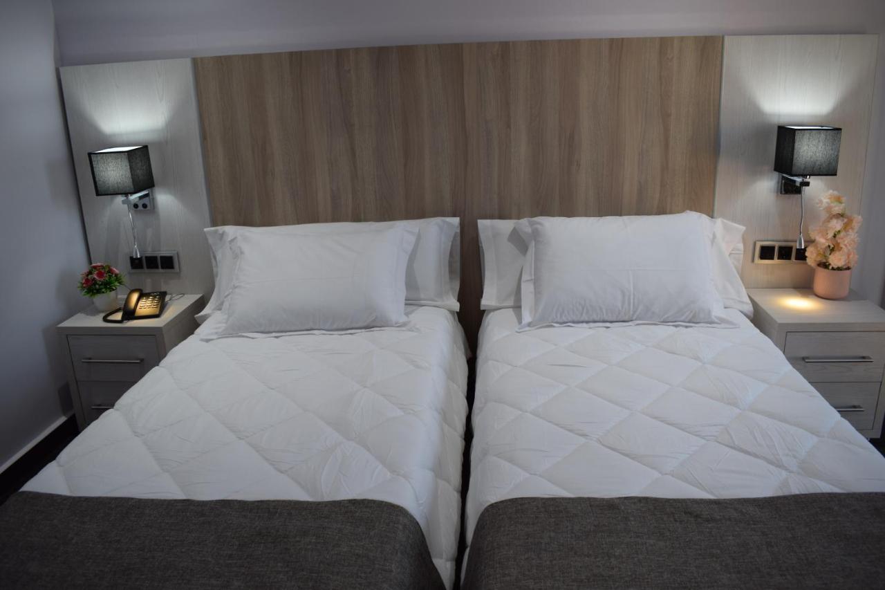 Hotel Zinou Zm Algiers ภายนอก รูปภาพ